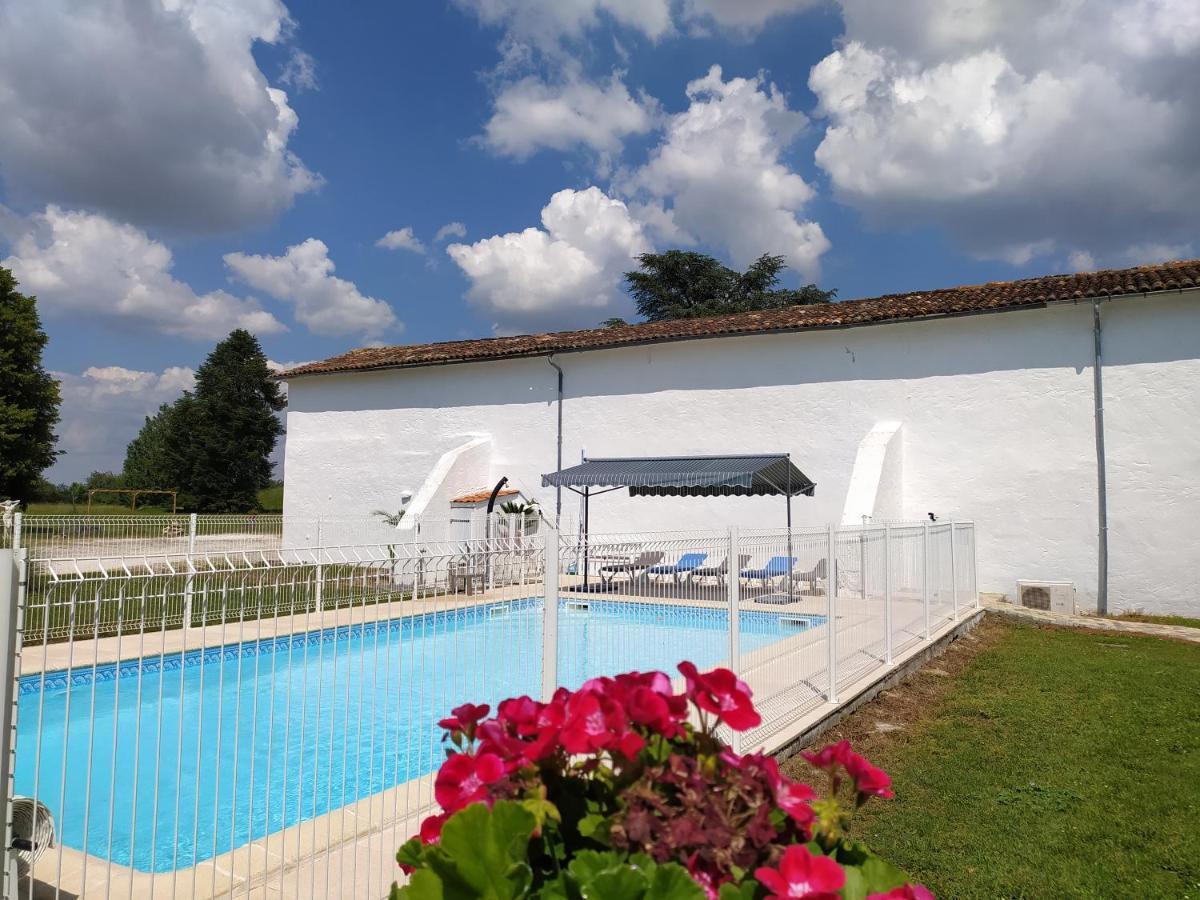 Апартаменты Domaine Moulin D' Elemiah Gemozac Экстерьер фото