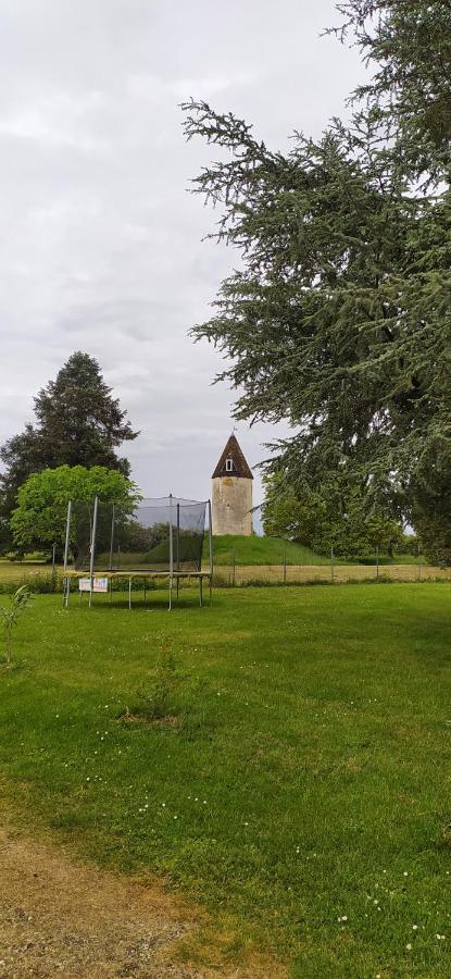 Апартаменты Domaine Moulin D' Elemiah Gemozac Экстерьер фото
